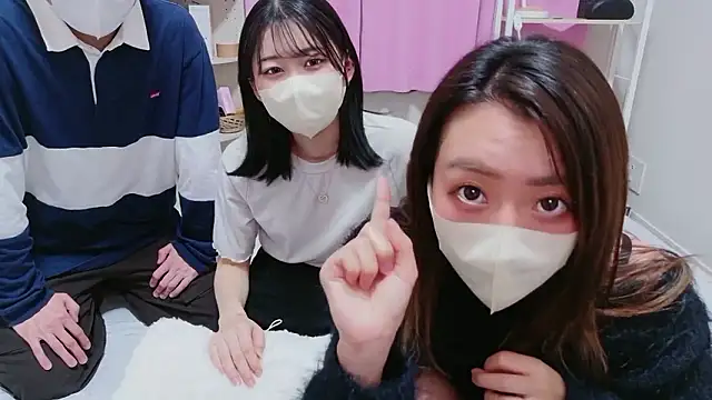 Big ayu  online show from February 26, 7:29 am