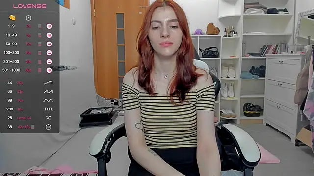 broosnica1 online show from May 21, 9:07 am