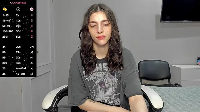 broosnica1 online show from November 7, 7:58 am