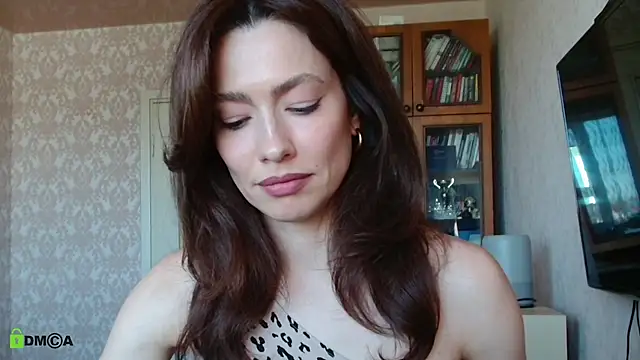 alicia spicy online show from May 20, 7:49 am