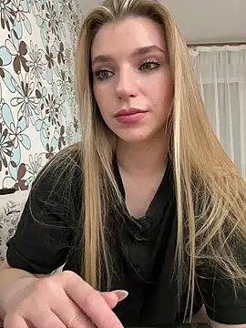 adel secret online show from May 26, 8:52 pm