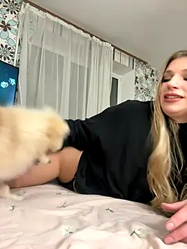 adel secret online show from November 13, 9:25 pm