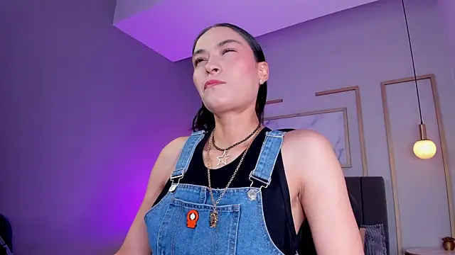 Snapshot of Lissy__Dream chatting on October 8, 11:09 pm Lissy Dream online show from October 8, 11:09 pm