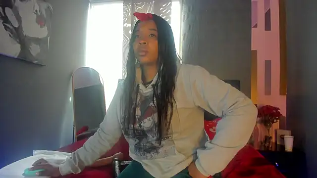 Charlotte  Brown  online show from November 5, 1:16 pm