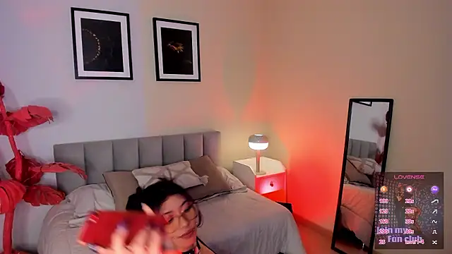 Violetta Nur online show from March 10, 10:36 pm