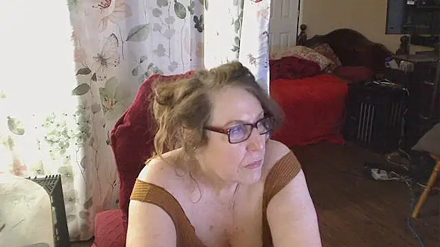 Ireallysquirt online show from May 20, 3:25 am