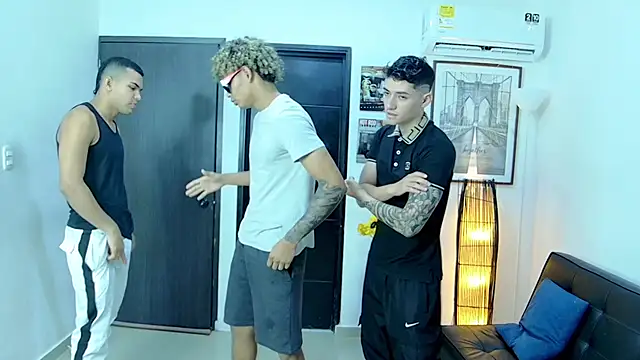 Boysgang sex online show from April 28, 11:14 am