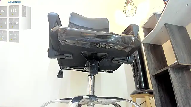 victoria Christie online show from February 6, 10:29 am