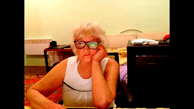 Natali7634 online show from May 23, 2:04 pm