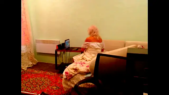 Snapshot of Natali7634 chatting on September 22, 5:28 am Natali7634 online show from September 22, 5:28 am