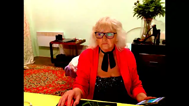 Natali7634 online show from May 11, 4:15 pm