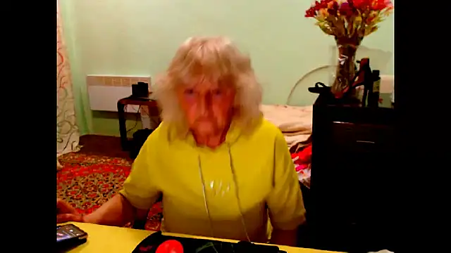 Natali7634 online show from May 9, 4:09 pm
