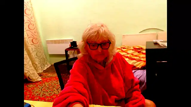 Natali7634 online show from May 25, 6:51 pm