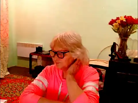 Natali7634 online show from May 5, 9:12 am