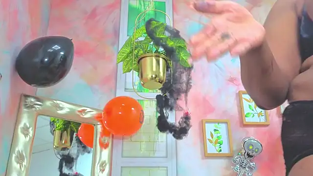 Idiris big online show from October 21, 5:50 pm