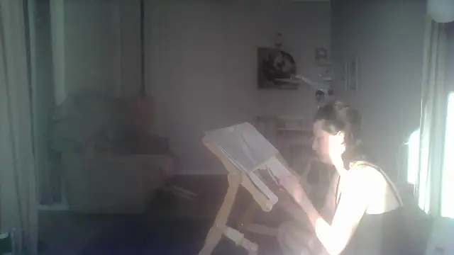 SunElizabeth online show from May 6, 3:21 am