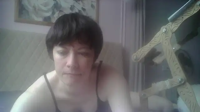 SunElizabeth online show from May 11, 5:42 am