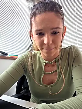 lucie mehott online show from March 6, 10:54 am