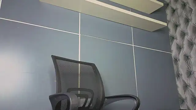 Hilary-banks online show from October 10, 5:01 am