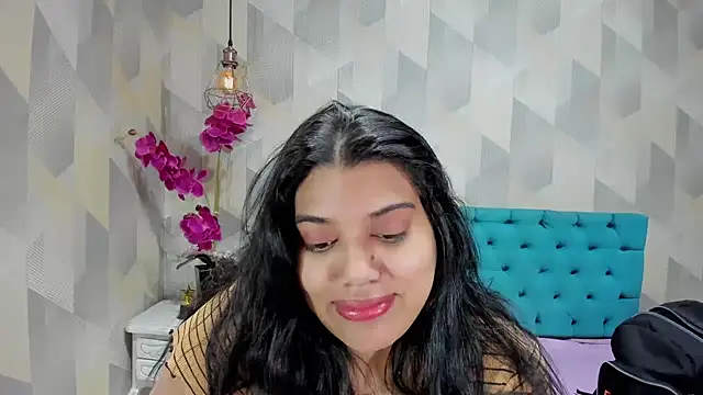 LindaBreeS online show from October 11, 4:42 pm