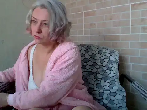 Lorie Carrie online show from March 26, 9:33 am