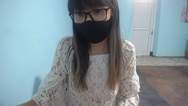 elllaaxx online show from November 24, 5:31 am