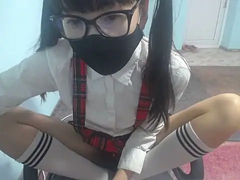 elllaaxx online show from May 21, 4:21 am