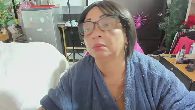 Mrs mommy  online show from November 29, 7:29 pm