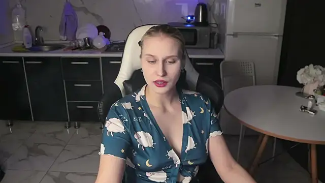 MertyXX online show from April 4, 9:13 pm