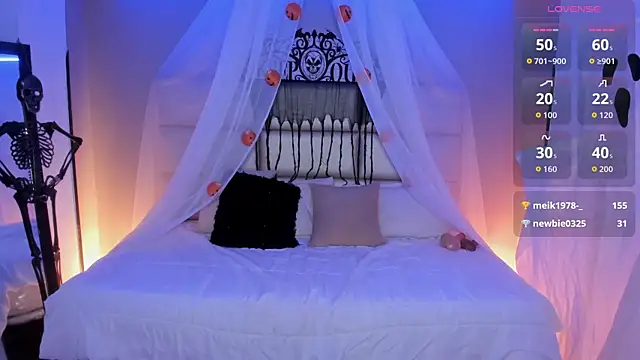 kristen kassi online show from October 24, 6:48 pm