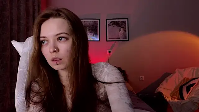 doll lol  online show from May 19, 7:32 pm