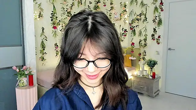AgnieszkaBanana online show from May 20, 4:09 am