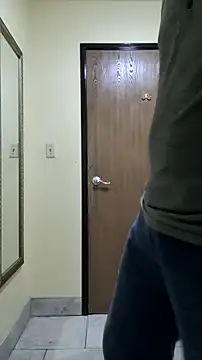 bigredrocket7 online show from November 6, 7:58 am