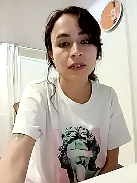 Snapshot of reme_ark23 chatting on October 1, 3:55 am reme ark23 online show from October 1, 3:55 am