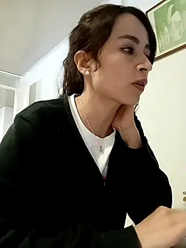 Snapshot of reme_ark23 chatting on October 15, 4:04 am reme ark23 online show from October 15, 4:04 am