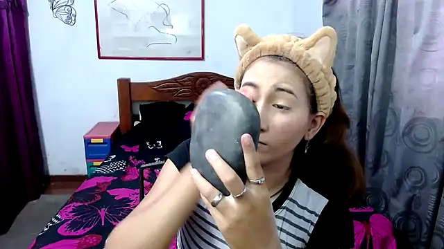 LadyMilk003 online show from September 20, 3:32 pm