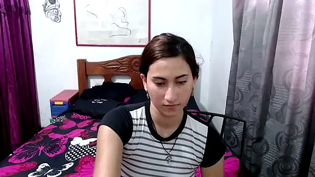 LadyMilk003 online show from October 17, 4:54 pm