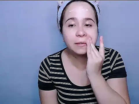 SubLayla01 online show from November 5, 6:02 pm