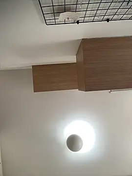 amooraaamoon online show from March 19, 3:27 pm