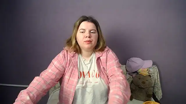so shy online show from May 7, 6:28 am