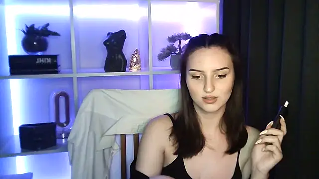 X Alisa online show from May 19, 6:37 pm