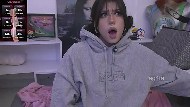 Ag4ta  online show from December 20, 12:03 am