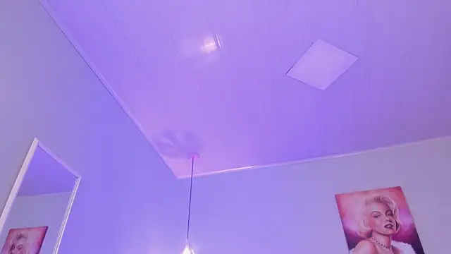 ScarletGV online show from December 4, 5:53 am