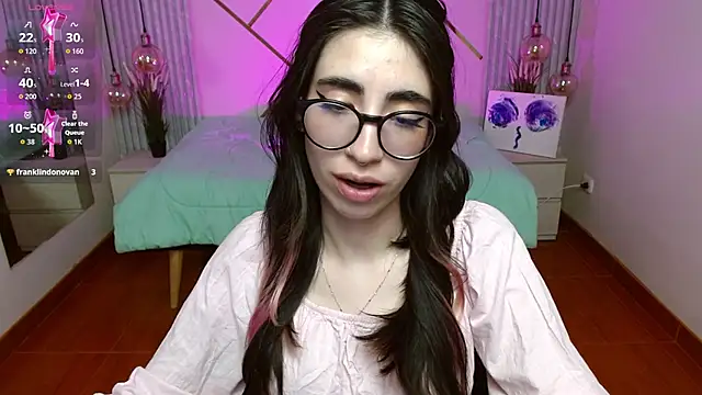 LenaRoses online show from January 17, 9:55 pm