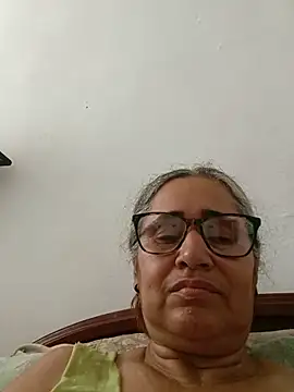  candi online show from May 15, 5:59 pm