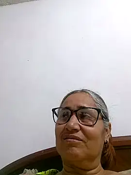  candi online show from May 7, 3:22 am