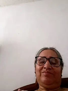  candi online show from May 12, 4:24 pm