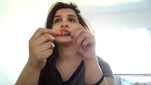 AfghanPrincess online show from April 7, 9:44 am