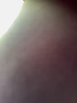 RiriRoseey online show from May 20, 7:27 am