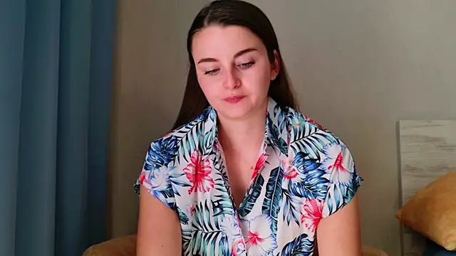 Miss Arwen online show from April 29, 6:27 am